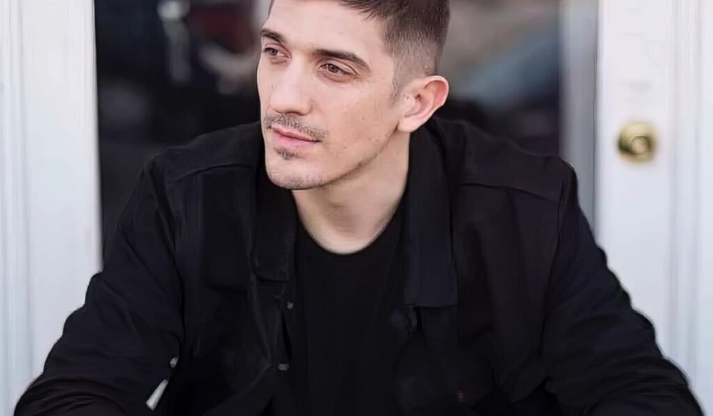 Andrew Schulz