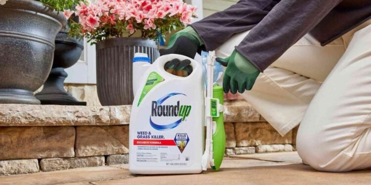 Roundup Weed Killer