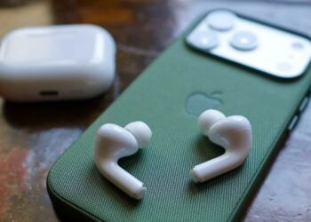 Stop AirPods from Reading Texts