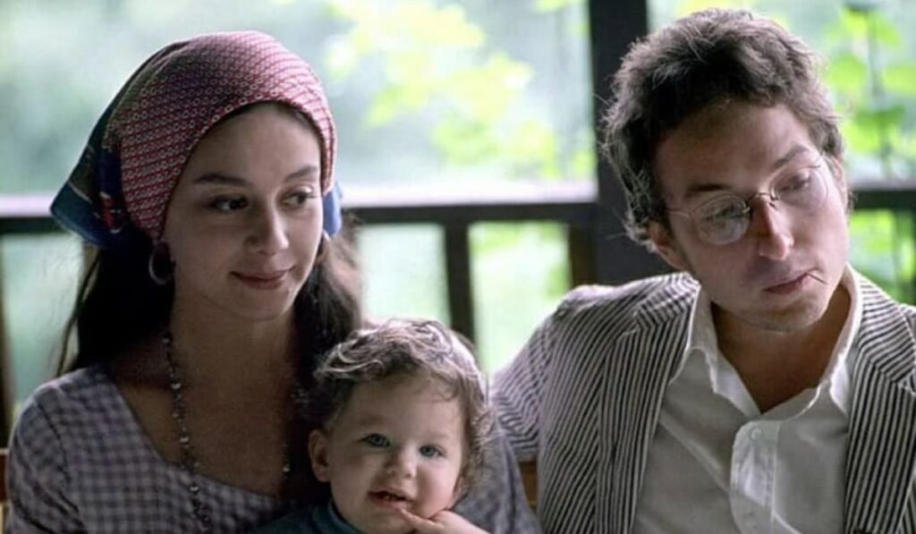Anna Dylan