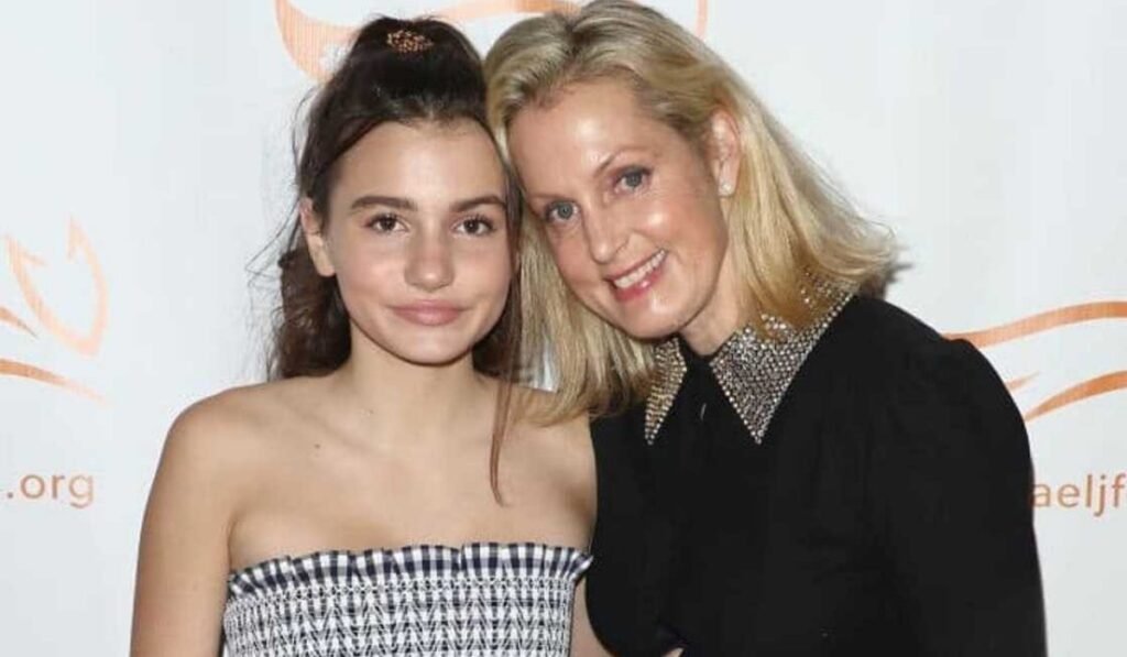 Elliott Anastasia Stephanopoulos