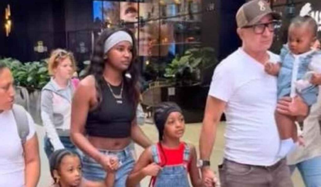 cardi b father
